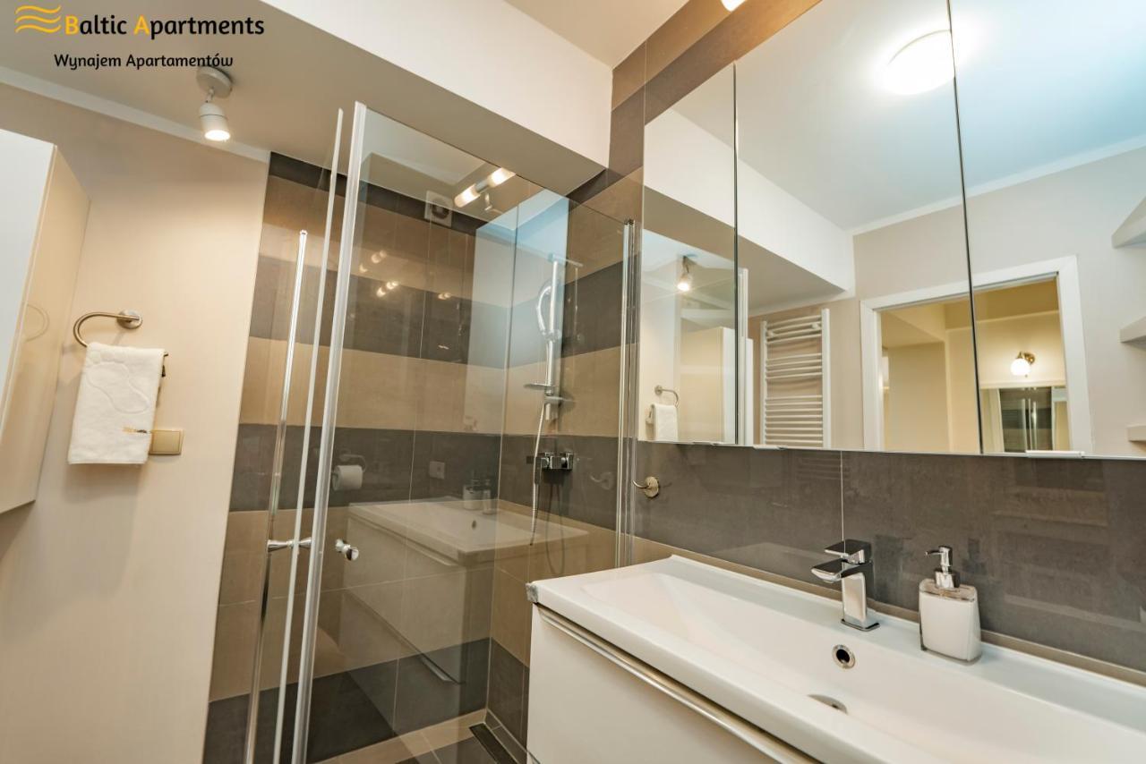 Baltic Apartments - Apartament Debina Świnoujście Exteriör bild